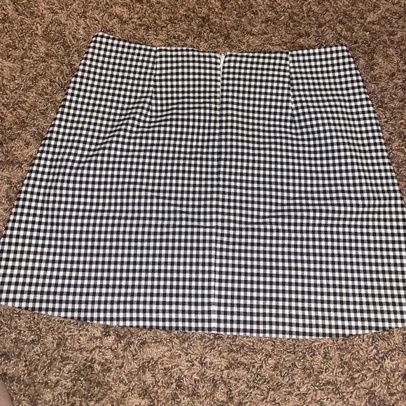 Urban outfitters skirt size small - Picture 3 of 3